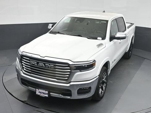 Used 2026 RAM 1500 Laramie AWD/4WD image 44