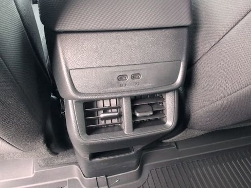 New 2026 Chevrolet Equinox LT w/ Safety and Technology Package FWD image 6