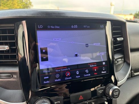 Used 2019 RAM 1500 Big Horn AWD/4WD image 5