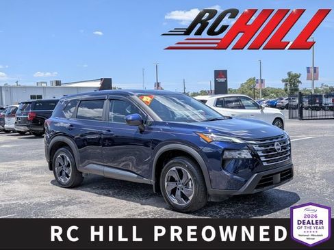 Used 2025 Nissan Rogue SV FWD image 1