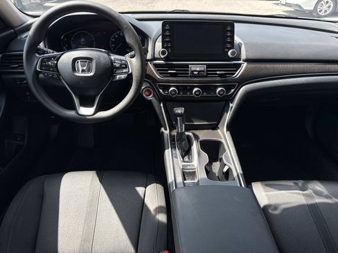Used 2019 Honda Accord EX image 2
