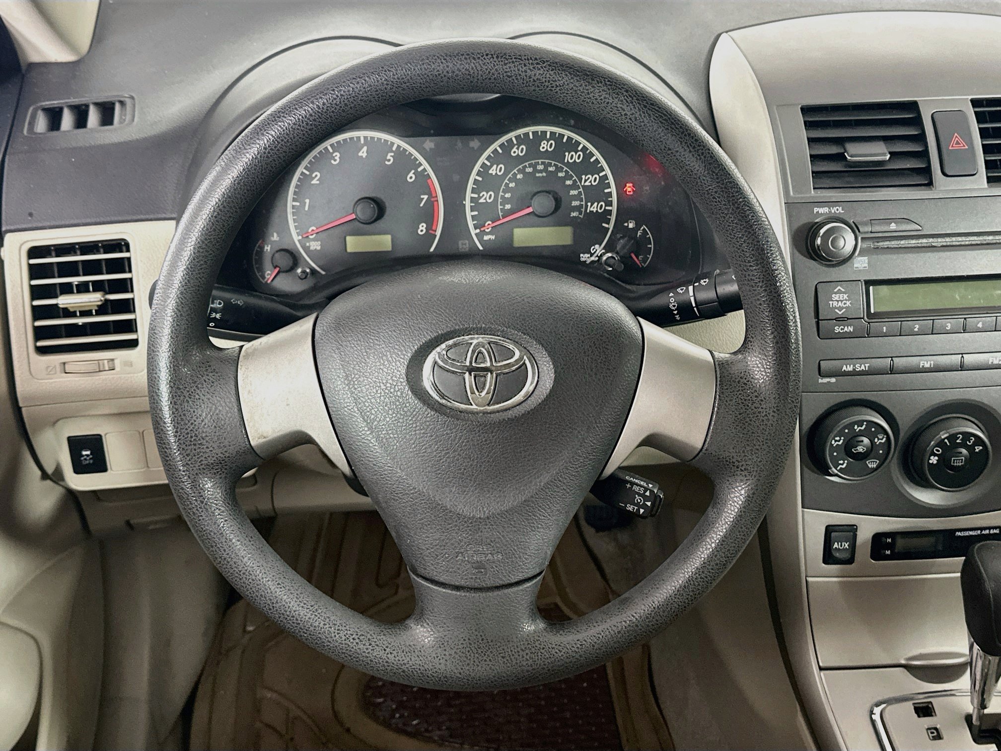 Used 2011 Toyota Corolla LE FWD image 18