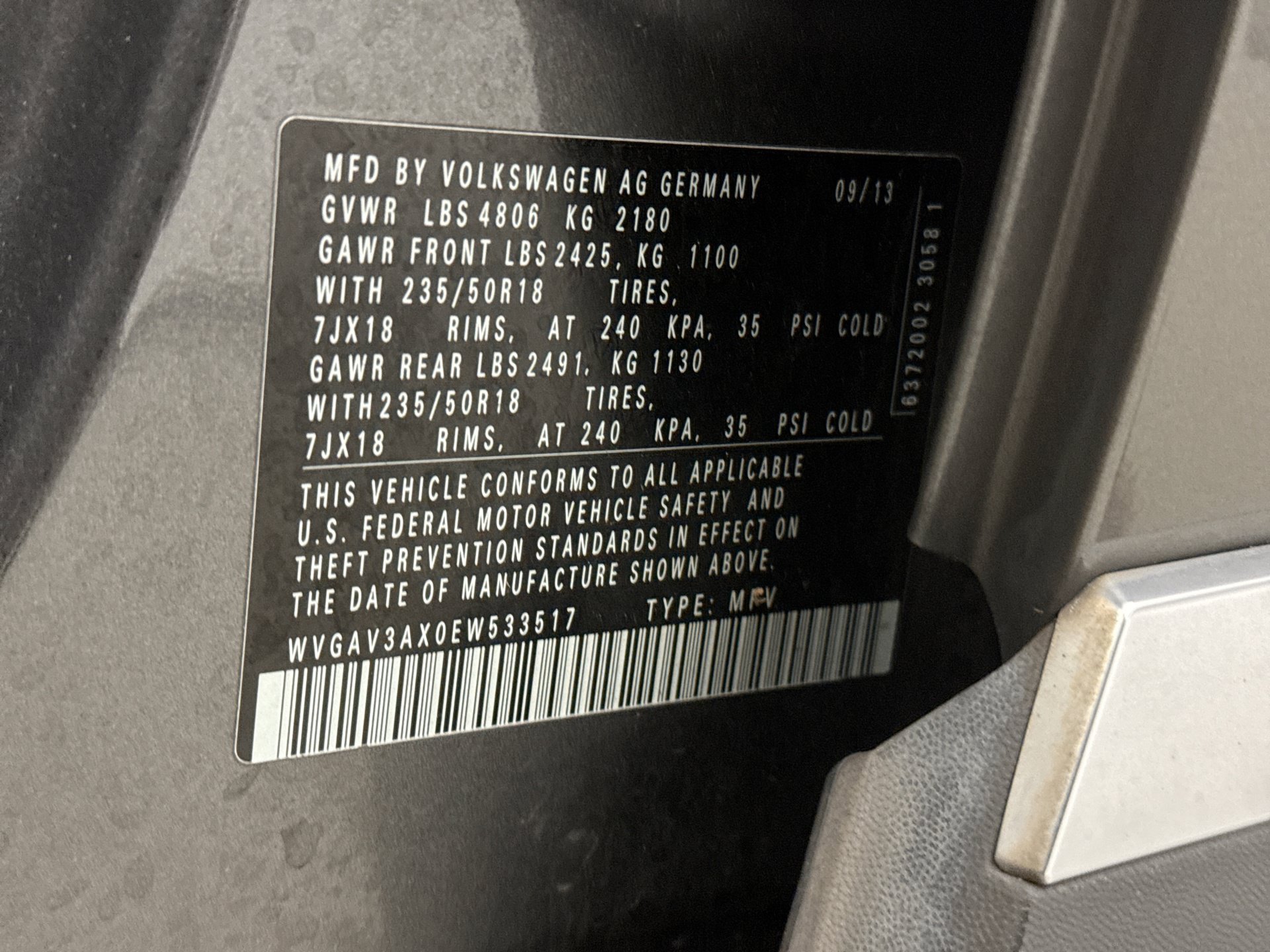 Used 2014 Volkswagen Tiguan S FWD image 11