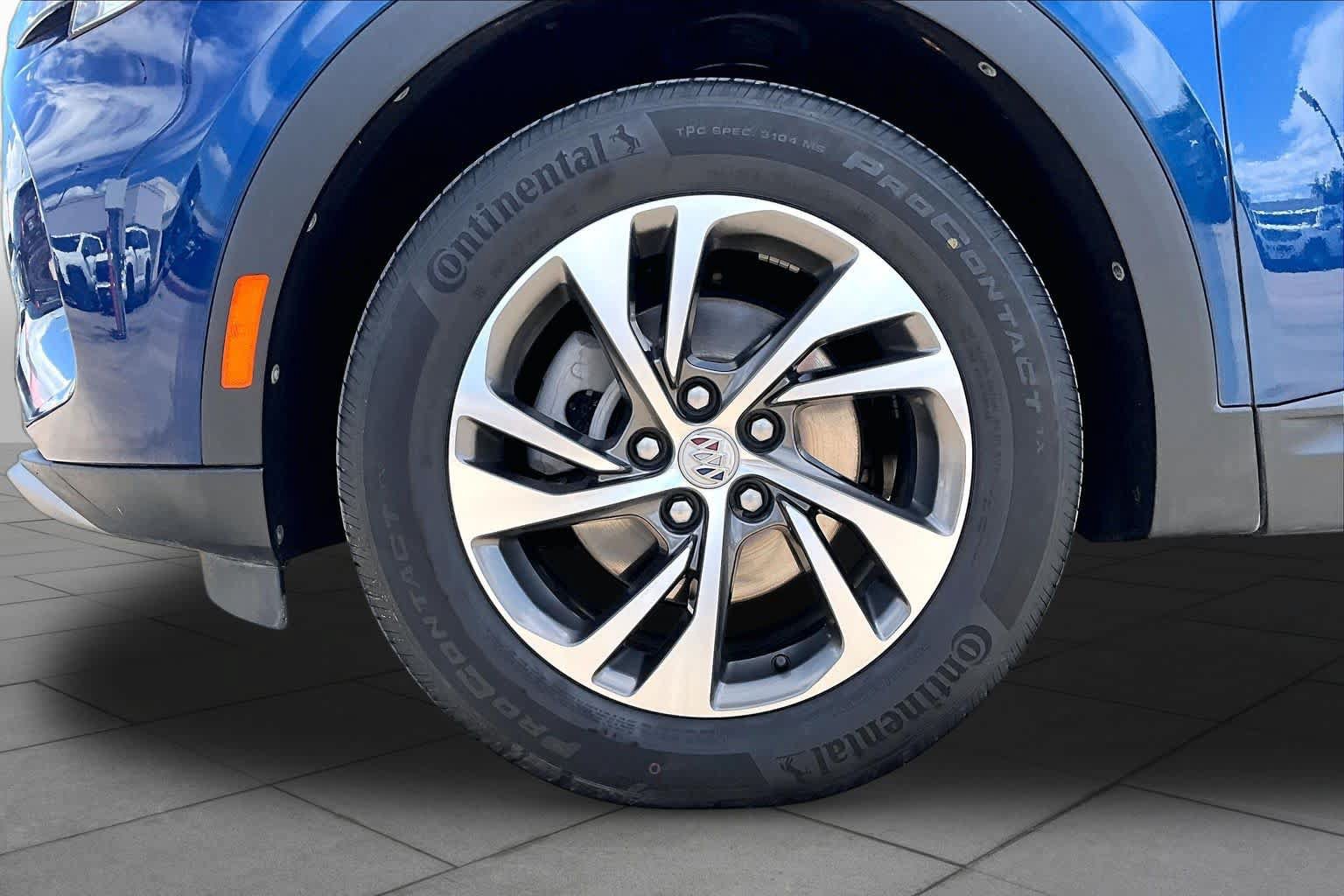 Certified 2023 Buick Envision Essence AWD/4WD image 11