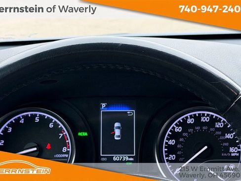 Used 2023 Toyota Camry SE image 10