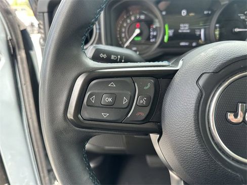 Used 2024 Jeep Wrangler Unlimited Rubicon 4xe image 26
