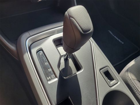 Used 2025 Subaru Crosstrek 2.0i Premium image 22