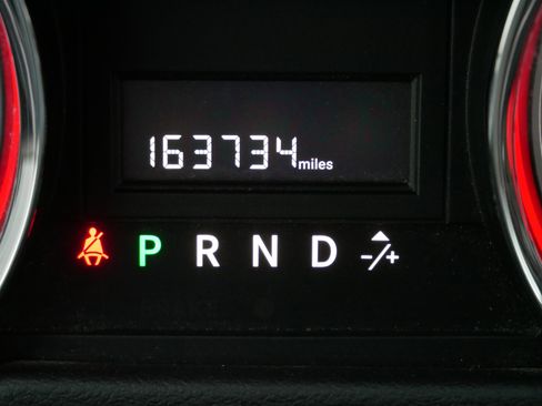 Used 2014 Dodge Grand Caravan SXT image 15