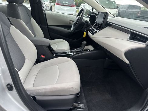 Used 2022 Toyota Corolla LE image 35