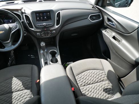 Used 2020 Chevrolet Equinox LT FWD image 11
