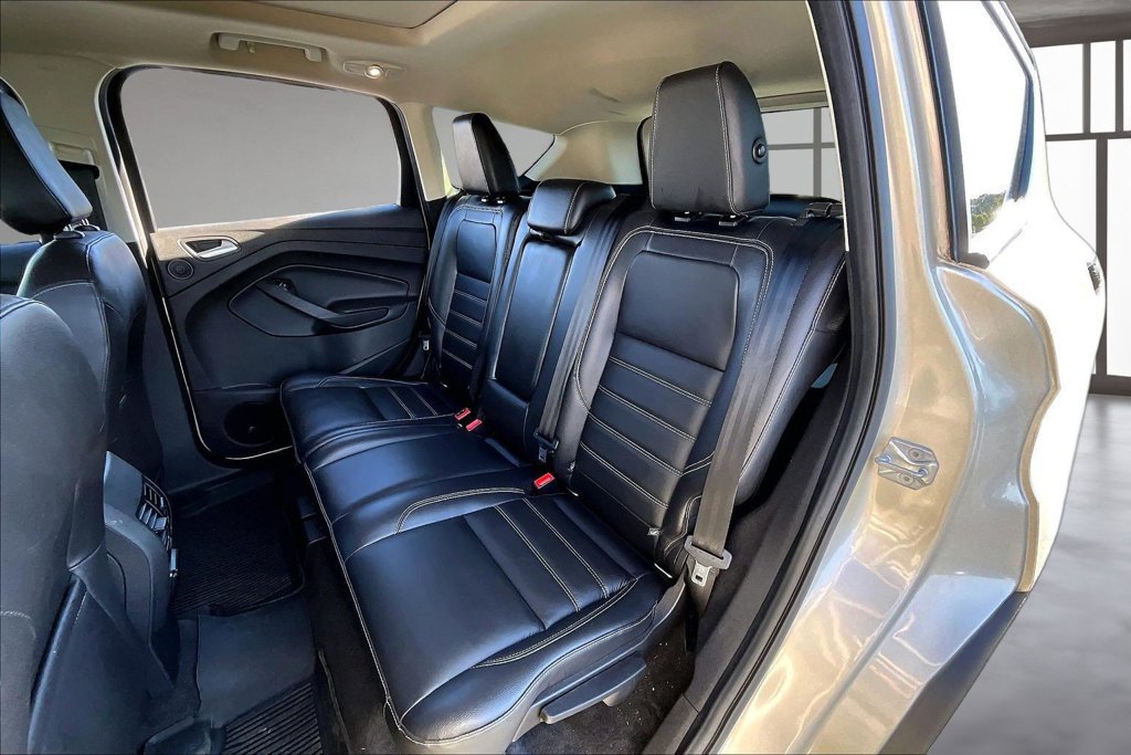 Used 2018 Ford Escape Titanium AWD/4WD image 26