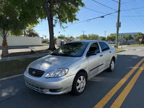 Used 2003 Toyota Corolla CE FWD image 1
