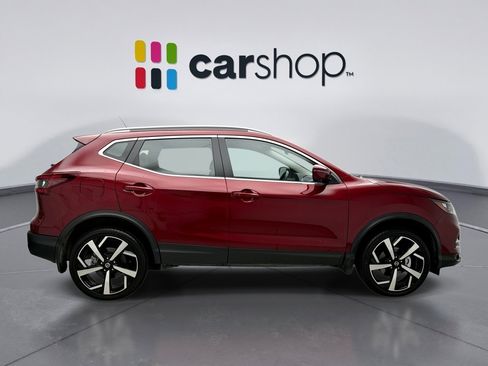 Used 2022 Nissan Rogue Sport SL AWD/4WD image 6