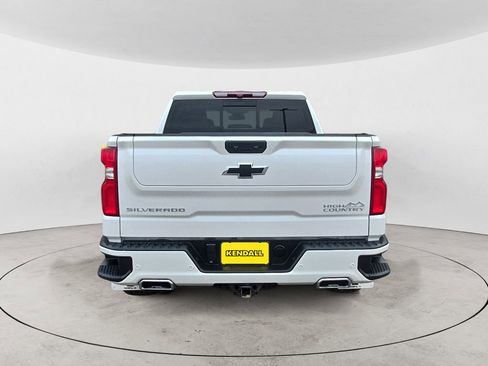 Used 2023 Chevrolet Silverado 1500 High Country w/ High Country Premium Package AWD/4WD image 4