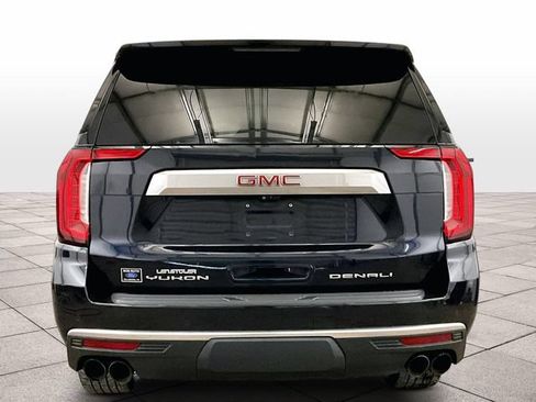 Used 2021 GMC Yukon Denali w/ Denali Ultimate Package AWD/4WD image 5