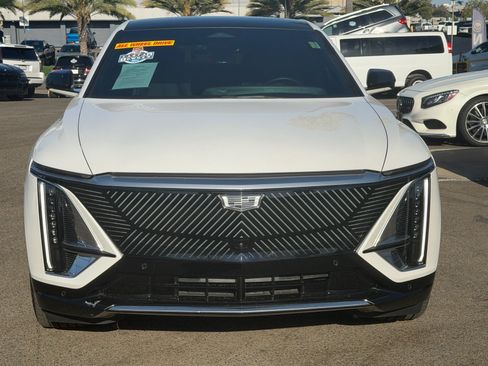 Used 2024 Cadillac Lyriq Tech w/ Driver Assist Package AWD/4WD image 8