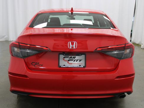Used 2023 Honda Civic Sport image 6