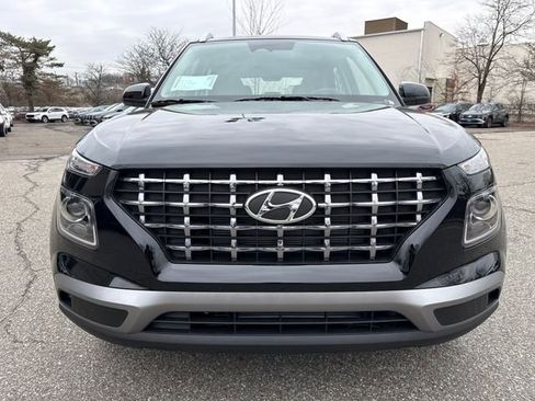 New 2026 Hyundai Venue SEL image 2