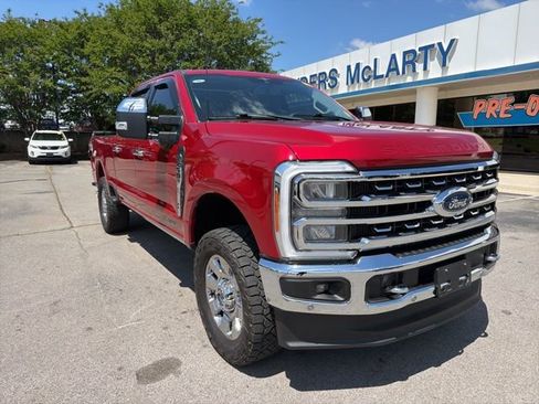 Used 2023 Ford F250 Lariat w/ Lariat Ultimate Package AWD/4WD image 2