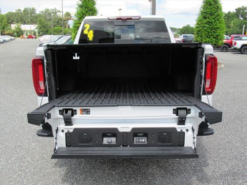 Used 2024 GMC Sierra 1500 Denali Ultimate image 6