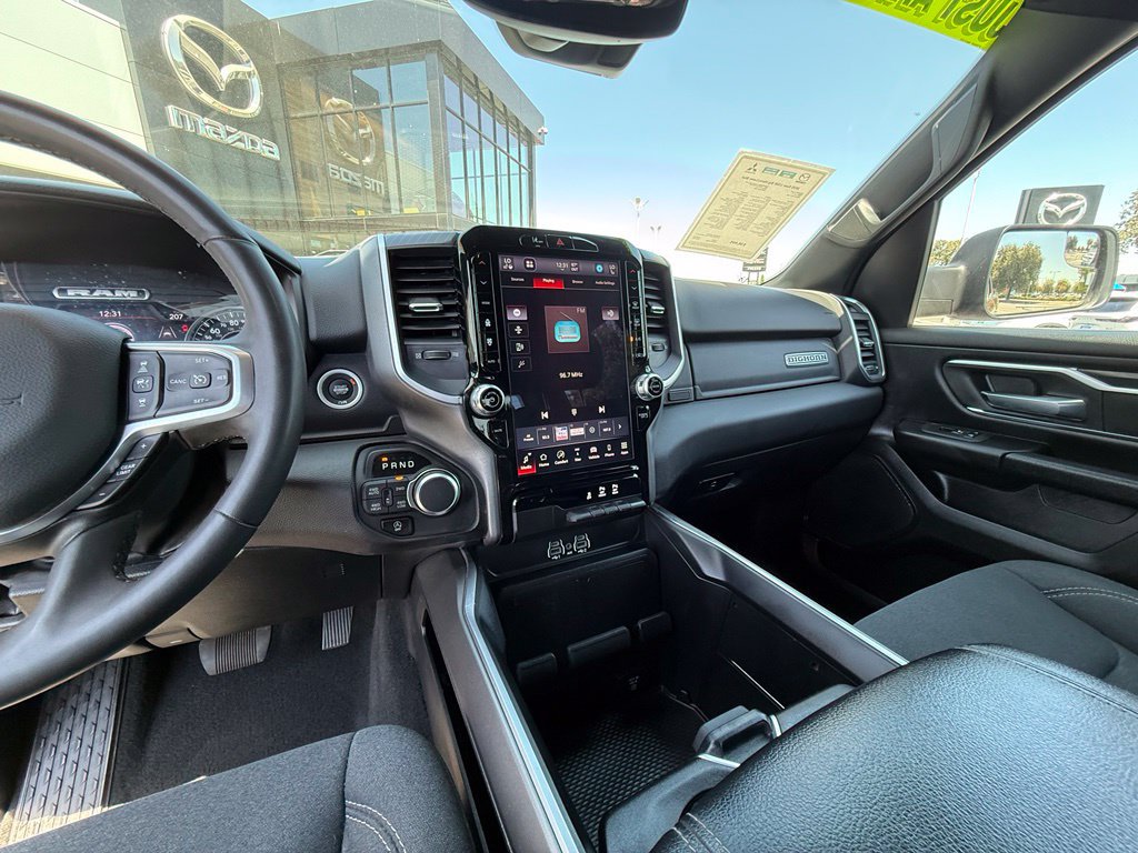 Used 2025 RAM 1500 Big Horn AWD/4WD image 22