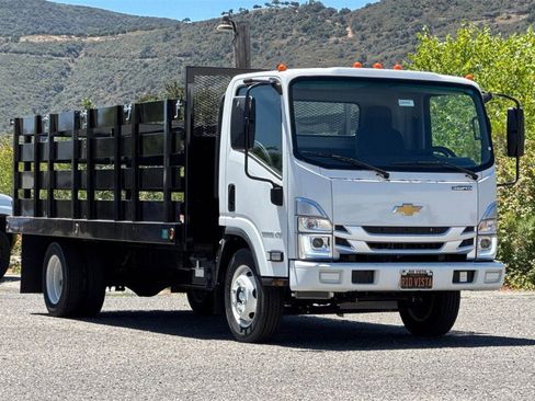 New 2025 Chevrolet Low Cab Forward 5500XG image 2
