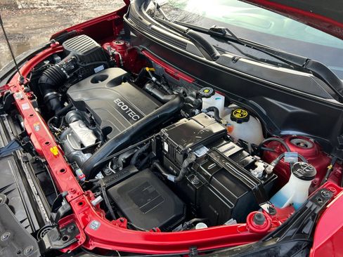 Used 2022 Chevrolet Equinox RS w/ RS Leather Package image 38