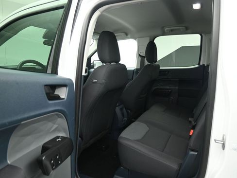 Certified 2022 Ford Maverick XL image 19