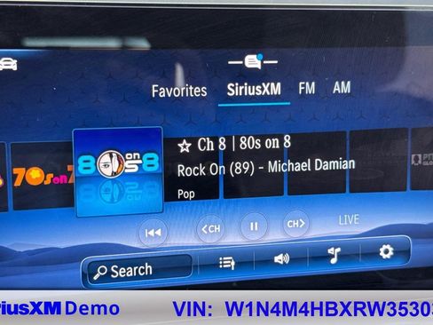 Certified 2024 Mercedes-Benz GLB 250 4MATIC image 36