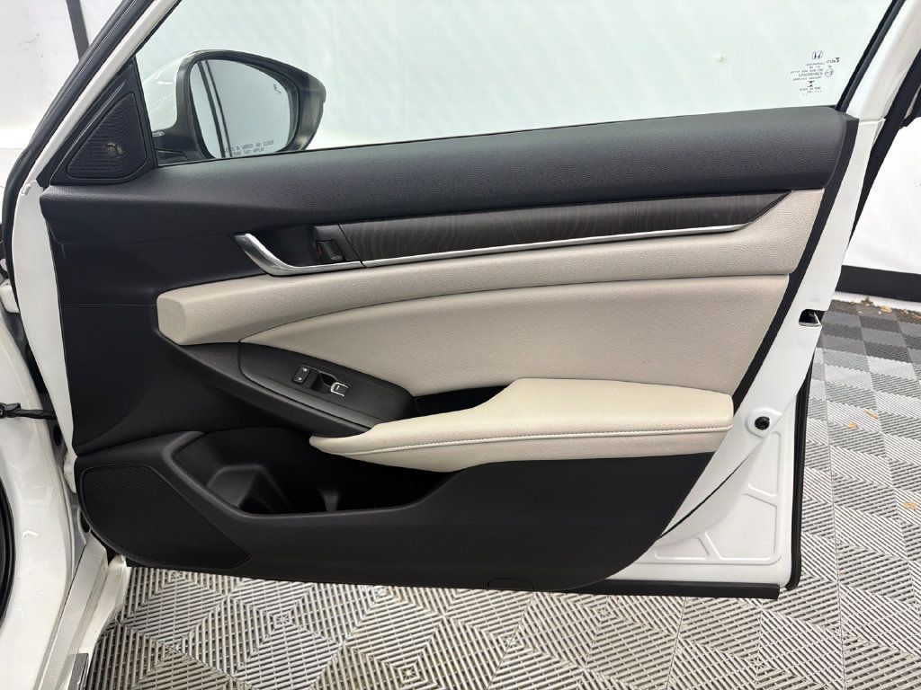 Used 2020 Honda Accord EX-L image 16
