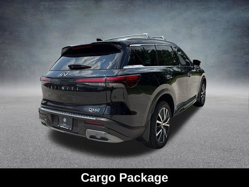 Used 2023 INFINITI QX60 Sensory w/ Vision Package AWD/4WD image 7