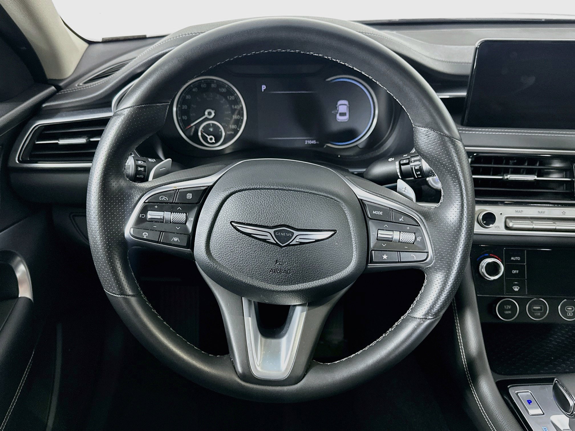 Used 2026 Genesis G70 2.5T RWD image 18