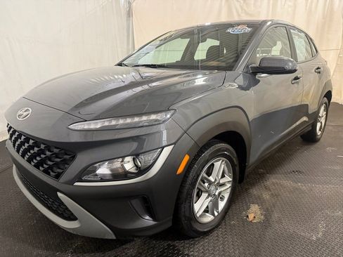 Used 2023 Hyundai Kona SE image 1