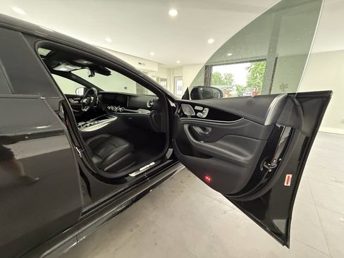 Used 2019 Mercedes-Benz AMG GT 63 image 14