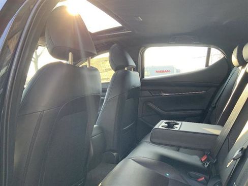 New 2026 MAZDA MAZDA3 Hatchback w/Premium Plus Pkg AWD/4WD image 7