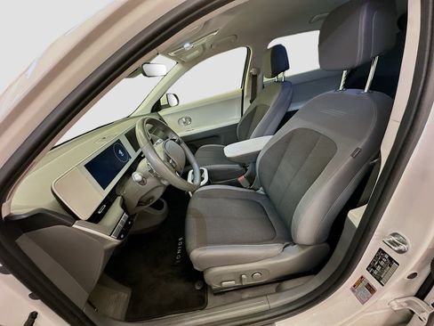 Used 2024 Hyundai Ioniq 5 SEL AWD/4WD image 13