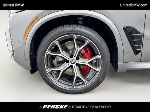 New 2026 BMW X5 sDrive40i w/ M Sport Package RWD image 2