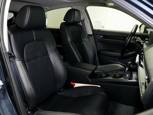 Used 2022 Honda Civic EX-L image 19