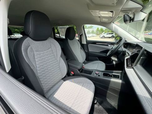 New 2025 Volkswagen Tiguan S image 23