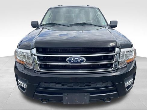 Used 2016 Ford Expedition XLT w/ Equipment Group 202A AWD/4WD image 21