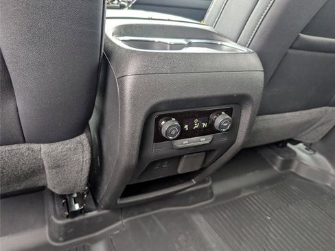 New 2026 Chevrolet Traverse LT w/ Driver Confidence Package image 9