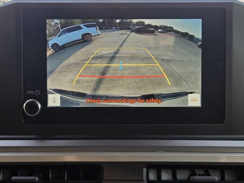 Used 2024 Toyota Tacoma TRD Sport RWD image 17