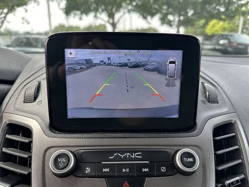 Used 2020 Ford Transit Connect XL FWD image 17