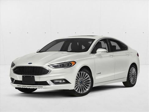 Used 2018 Ford Fusion Platinum FWD image 1
