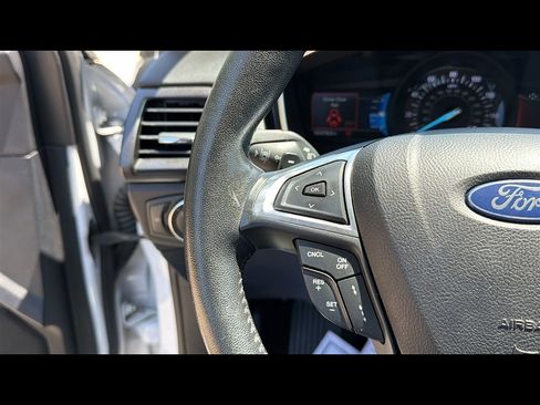 Used 2020 Ford Fusion Titanium AWD/4WD image 13
