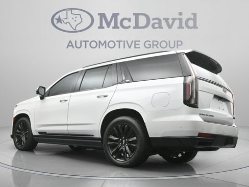 Used 2023 Cadillac Escalade Sport Platinum AWD/4WD image 39