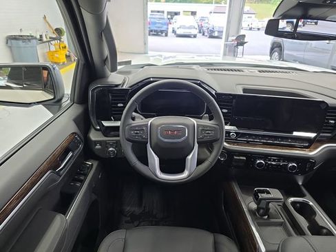 New 2026 GMC Sierra 1500 Elevation w/ Elevation Premium Package image 12