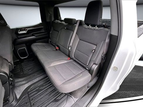 Used 2023 GMC Sierra 1500 Elevation image 23