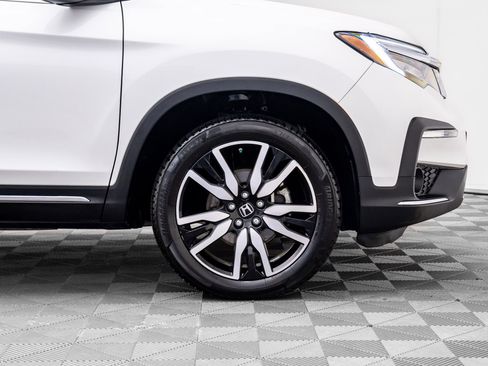 Used 2021 Honda Pilot Touring image 35