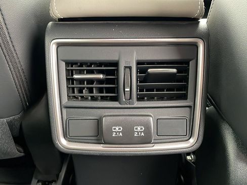 Used 2024 Subaru Forester Limited AWD/4WD image 31